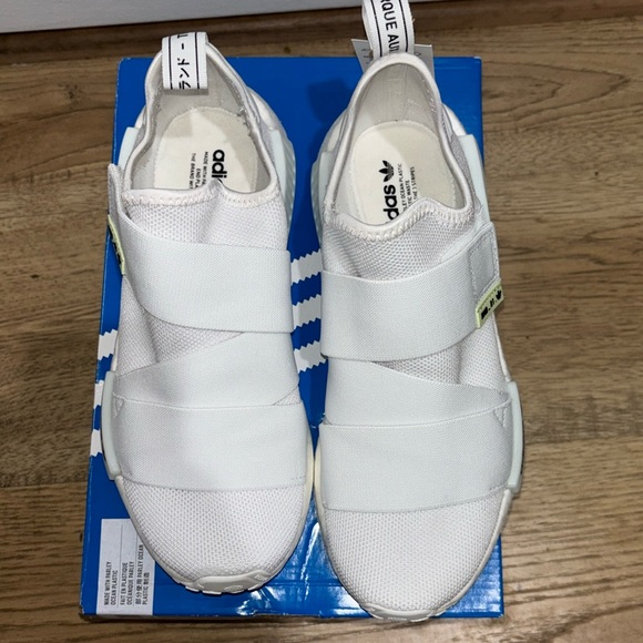 NWT Wmns Adidas NMD_R1 'White Almost Lime’ size 7.5 - Picture 5 of 11